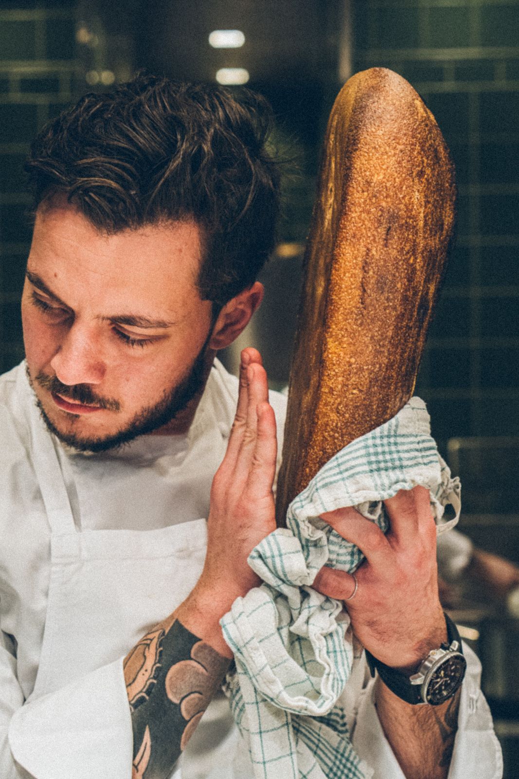 Phil mit frischem Brot